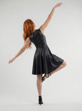 Marilyn (semi wet look)